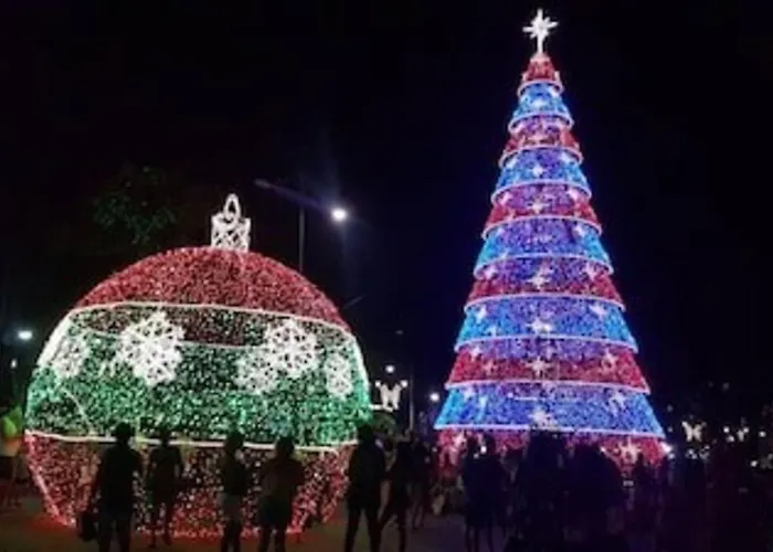 Casa A 5 Minutos A Pe Da Praia Da Enseada!